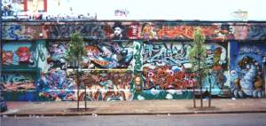 062004_5pointz1x.jpg